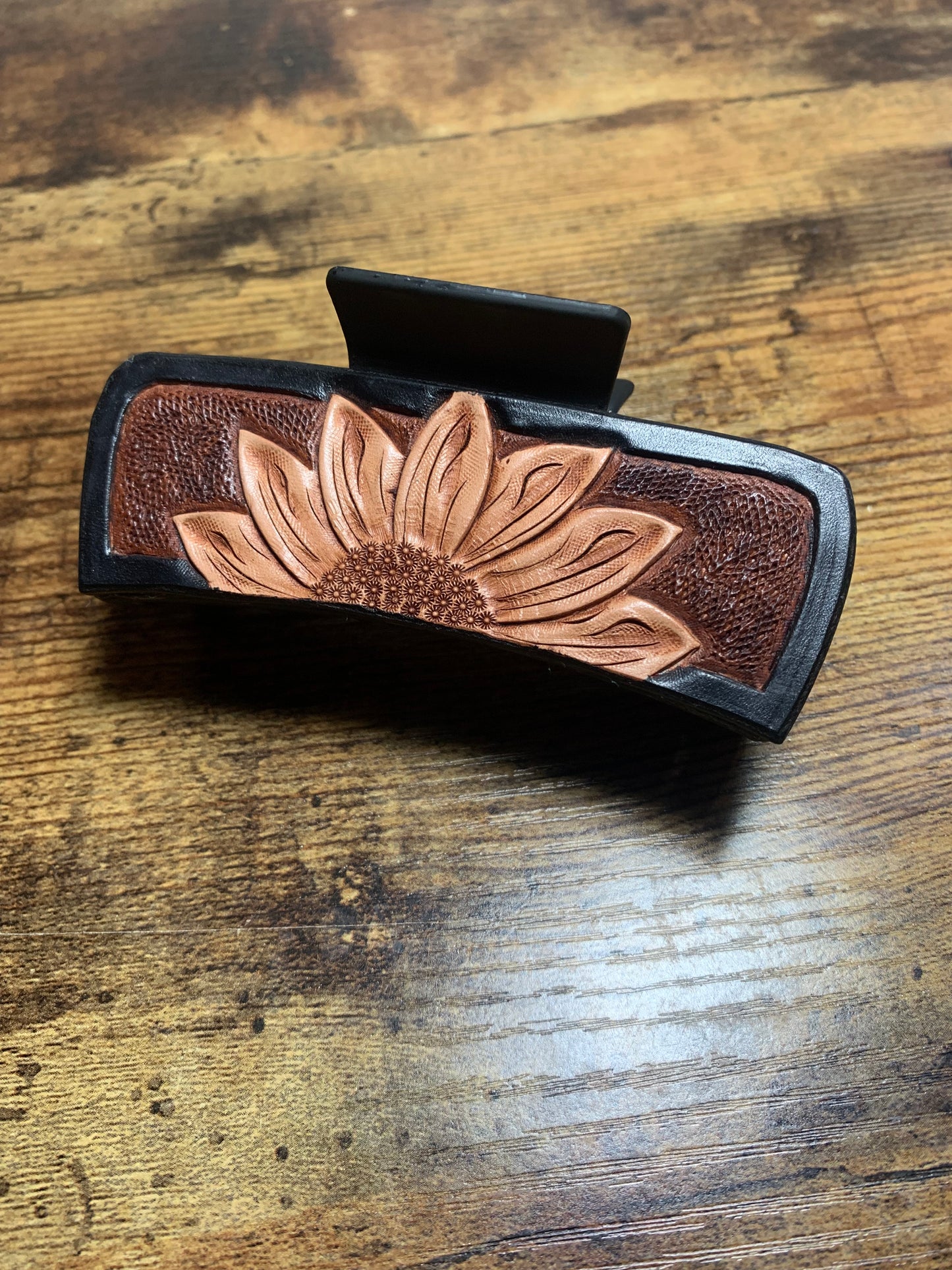 Single Sunflower Claw Clip #2 - 4 inch