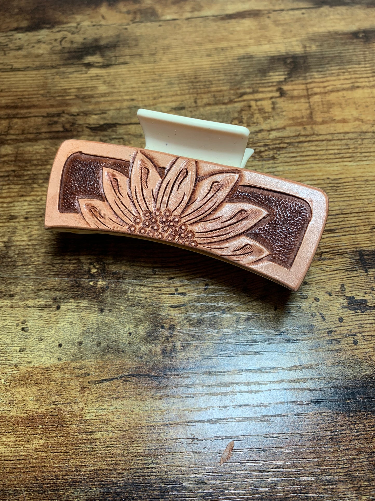 Single Sunflower Claw Clip - 4 inch